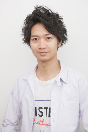 荒川 祐樹 綱島 大倉山の美容院apish Coco アピッシュ綱島店 荒川 祐樹 綱島 大倉山の美容院apish Coco アピッシュ綱島店