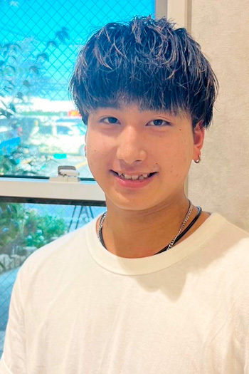 apish足立 剛士